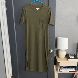 Madewell short sleeve midi sweater dress